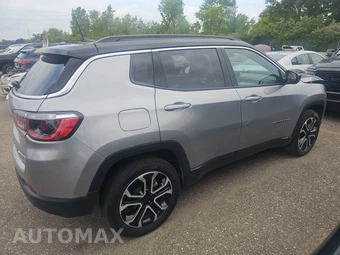 2023 Jeep Compass Limited - miniatura 4