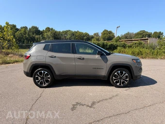 2023 Jeep Compass Limited - miniatura 4