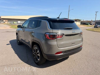 2023 Jeep Compass Limited - miniatura 7