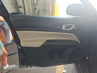 2023 Jeep Compass Limited - miniatura 9
