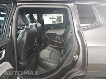 2023 Jeep Compass Limited - miniatura 13