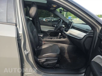 2023 Jeep Compass Limited - miniatura 8