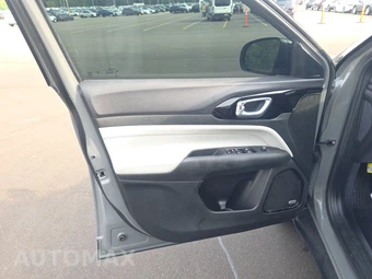 2023 Jeep Compass Limited - miniatura 9