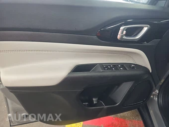 2023 Jeep Compass Limited - miniatura 9