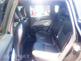 2023 Jeep Compass Limited - miniatura 8