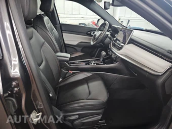 2023 Jeep Compass Limited - miniatura 8
