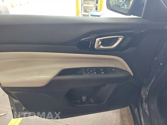 2023 Jeep Compass Limited - miniatura 9