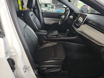 2023 Jeep Compass Limited - miniatura 8