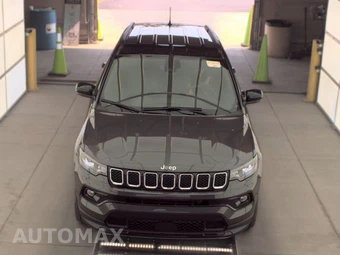 2023 Jeep Compass Limited - miniatura 2