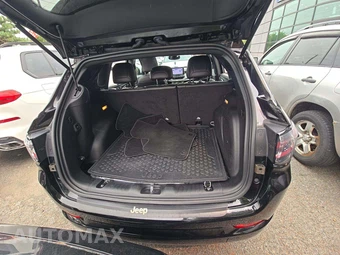 2023 Jeep Compass Limited - miniatura 14