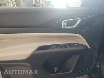 2023 Jeep Compass Limited - miniatura 9