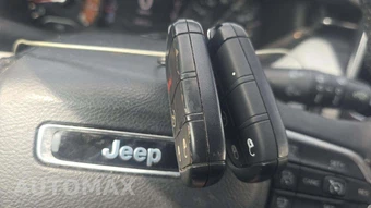 2023 Jeep Compass Limited - miniatura 24