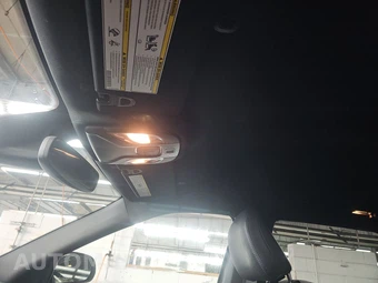 2023 Jeep Compass Limited - miniatura 18