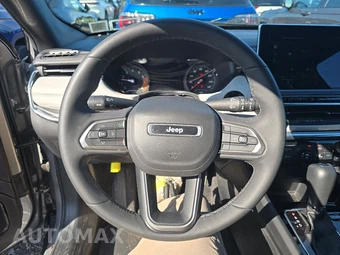 2023 Jeep Compass Limited - miniatura 10