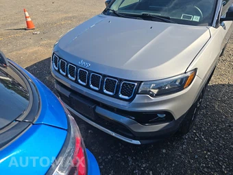 2023 Jeep Compass Limited - miniatura 2