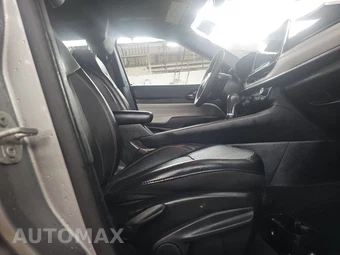 2023 Jeep Compass Limited - miniatura 8