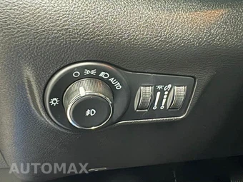 2023 Jeep Compass Limited - miniatura 14