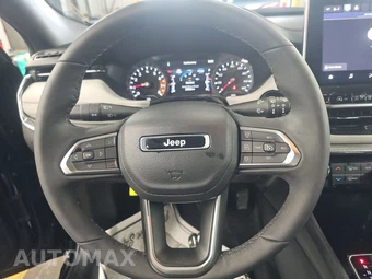 2023 Jeep Compass Limited - miniatura 10