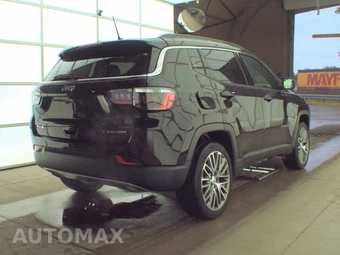 2023 Jeep Compass Limited - miniatura 4