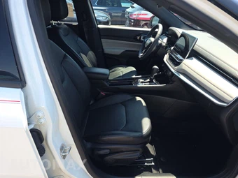 2023 Jeep Compass Limited - miniatura 14