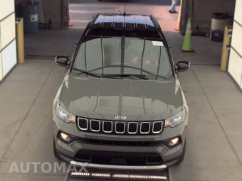 2023 Jeep Compass Limited - miniatura 2