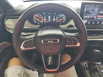 2023 Jeep Compass Limited - miniatura 10