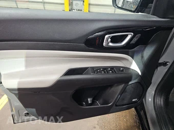 2023 Jeep Compass Limited - miniatura 9