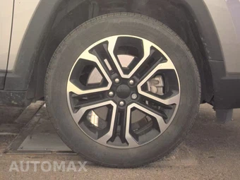 2023 Jeep Compass Limited - miniatura 10