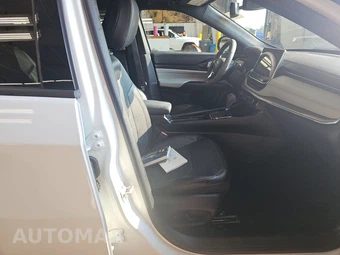 2023 Jeep Compass Limited - miniatura 8