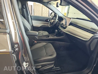 2023 Jeep Compass Limited - miniatura 8