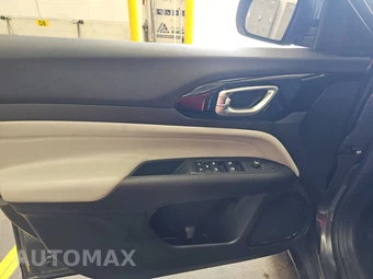 2023 Jeep Compass Limited - miniatura 9