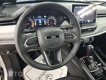 2023 Jeep Compass Limited - miniatura 10