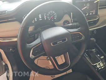 2023 Jeep Compass Limited - miniatura 10