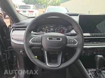2023 Jeep Compass Limited - miniatura 10