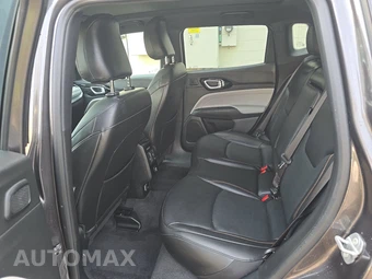 2023 Jeep Compass Limited - miniatura 13