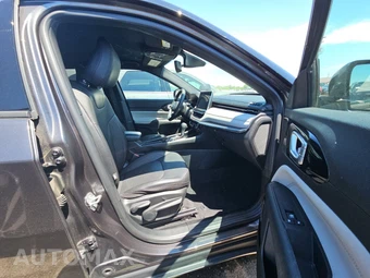 2023 Jeep Compass Limited - miniatura 8