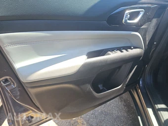2023 Jeep Compass Limited - miniatura 9