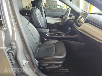 2023 Jeep Compass Limited - miniatura 8