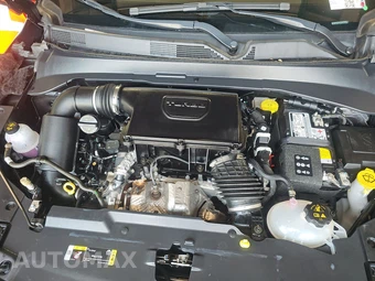 2023 Jeep Compass Limited - miniatura 15