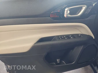 2023 Jeep Compass Limited - miniatura 9