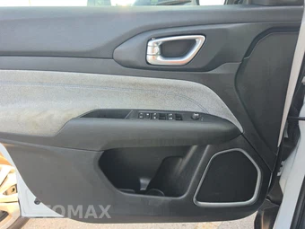2023 Jeep Compass Sport - miniatura 9