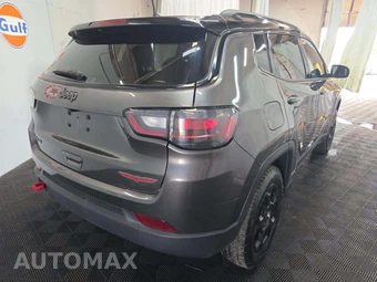 2023 Jeep Compass Trailhawk - miniatura 3