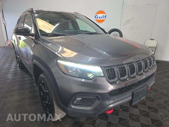 2023 Jeep Compass Trailhawk - miniatura 4
