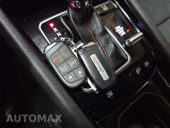 2023 Jeep Compass Trailhawk - miniatura 8