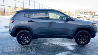 2023 Jeep Compass Trailhawk - miniatura 13