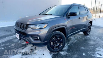 2023 Jeep Compass Trailhawk - miniatura 4