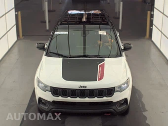 2023 Jeep Compass Trailhawk - miniatura 2
