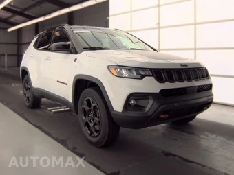 2023 Jeep Compass Trailhawk - miniatura 4