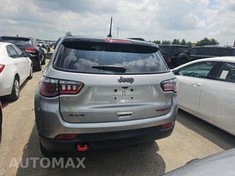 2023 Jeep Compass Trailhawk - miniatura 5