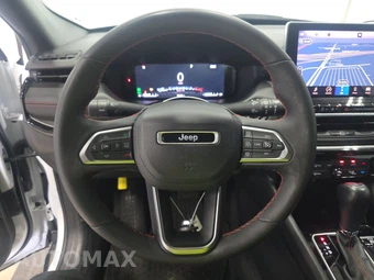 2023 Jeep Compass Trailhawk - miniatura 10